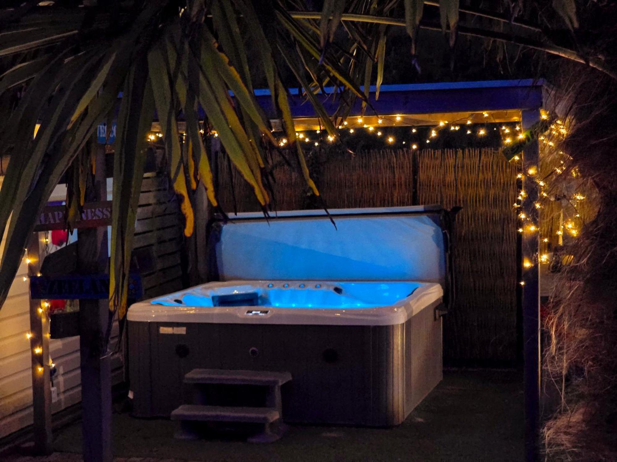 De Corner Van Zeeland Met Jacuzzi ซินท์ อันนาลอนด์ ภายนอก รูปภาพ
