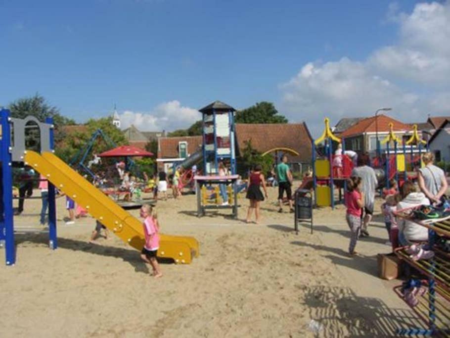De Corner Van Zeeland Met Jacuzzi ซินท์ อันนาลอนด์ ภายนอก รูปภาพ